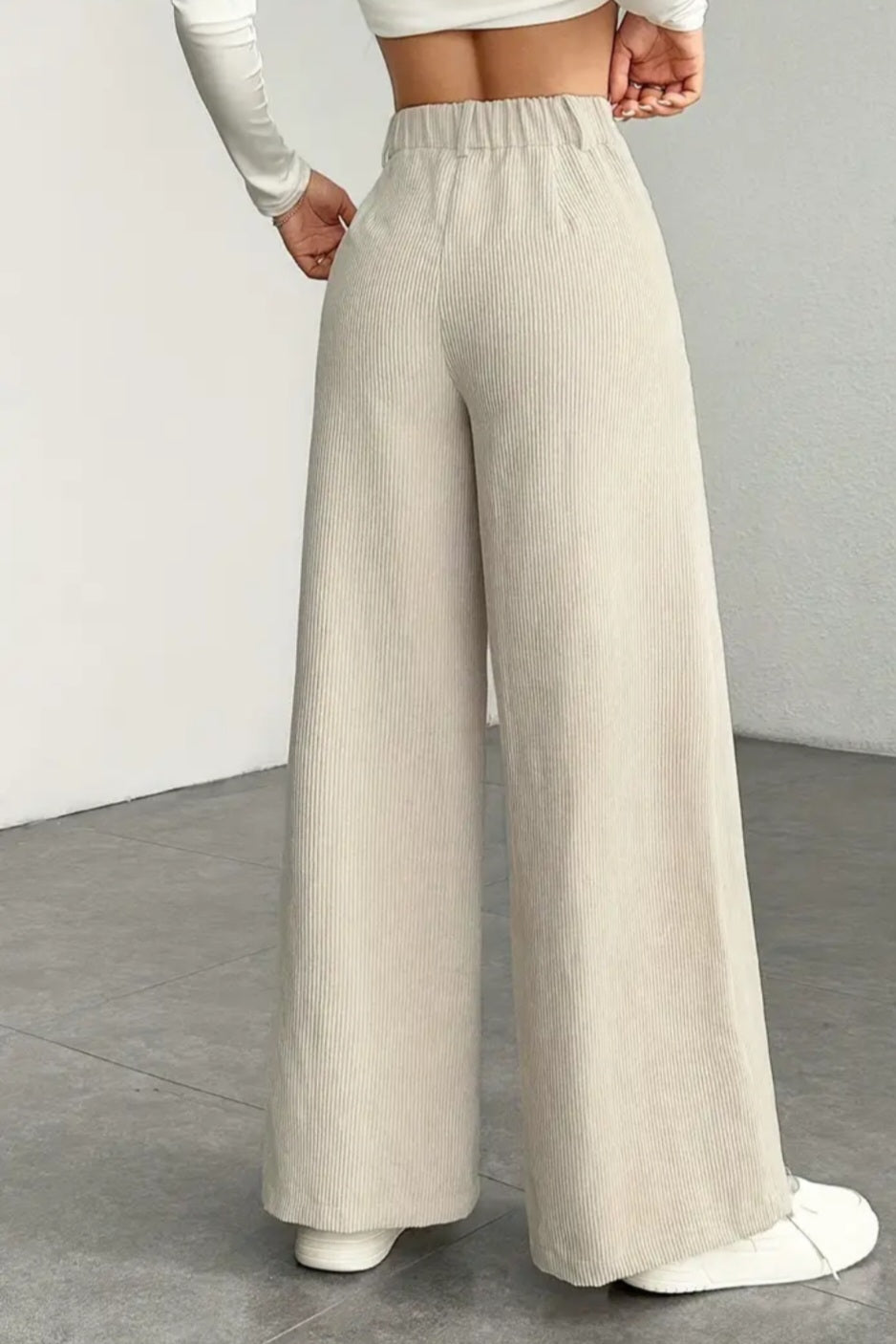 Wide-Leg Corduroy